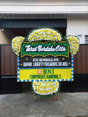 Papan Bunga Duka di Panton Reu