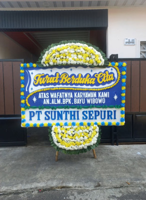 Papan Bunga Duka di Panton Reu